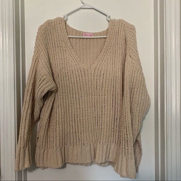 Pink Lily Sweaters - Plush V-neck sweater